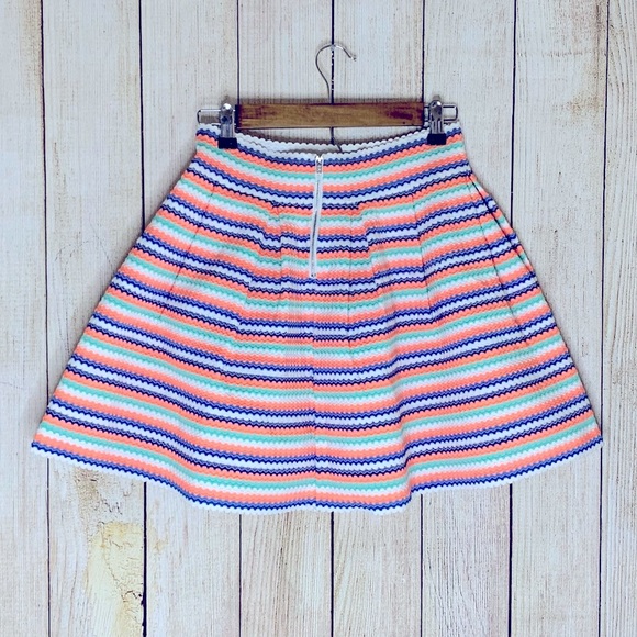 ⚡️HOLLOWAY BANDAGE SKIRT - Picture 2 of 6